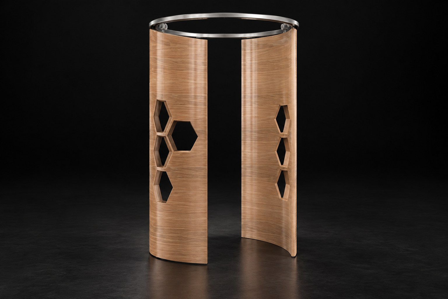 Puerta CUIDA: paneles curvos de madera con perforaciones hexagonales sobre riel circular